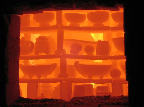 kiln definition in art and the role of temperature control in ceramic firing